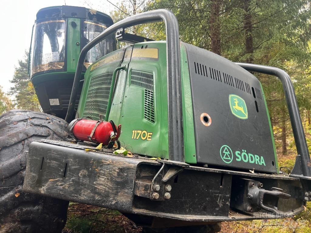 John Deere 1170 E Combine forestiere
