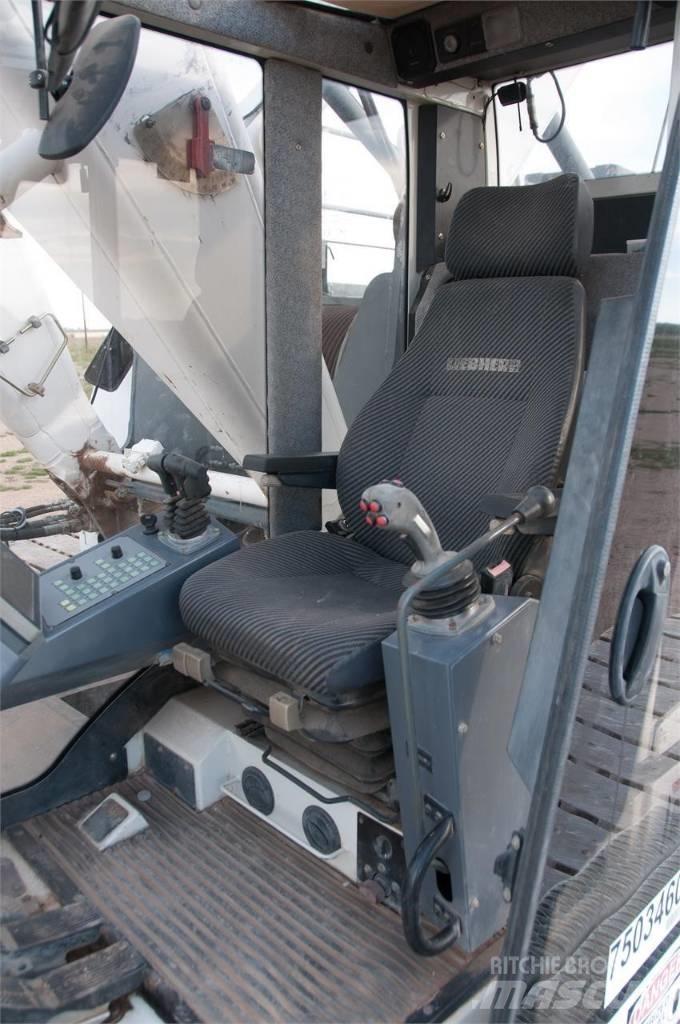 Liebherr LR 1200 Macarele