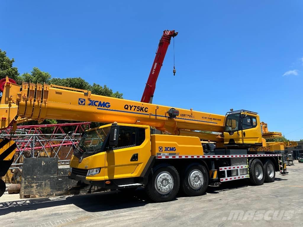 XCMG QY 75KC Macara teren accidentat