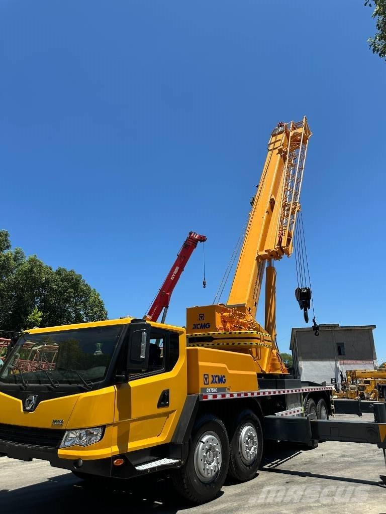 XCMG QY 75KC Macara teren accidentat