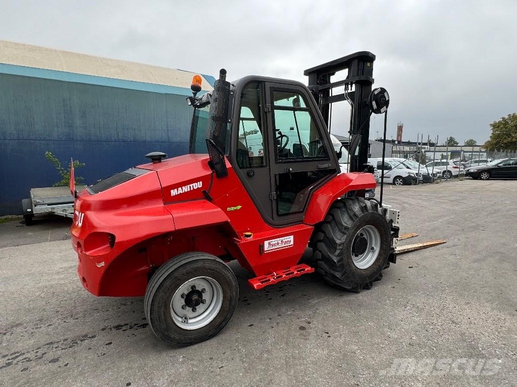 Manitou M40-2 Stivuitor diesel