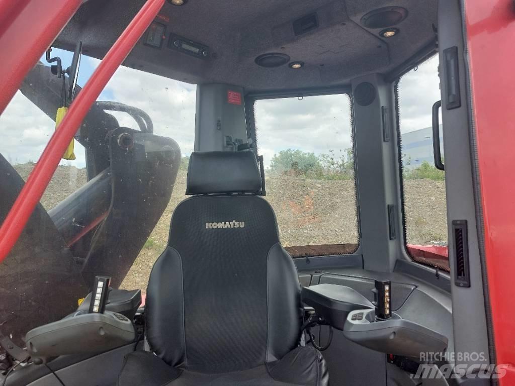 Komatsu 931XC-2 Combine forestiere