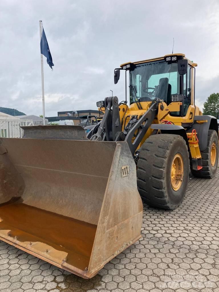 Volvo L 70 H Incarcator pe pneuri