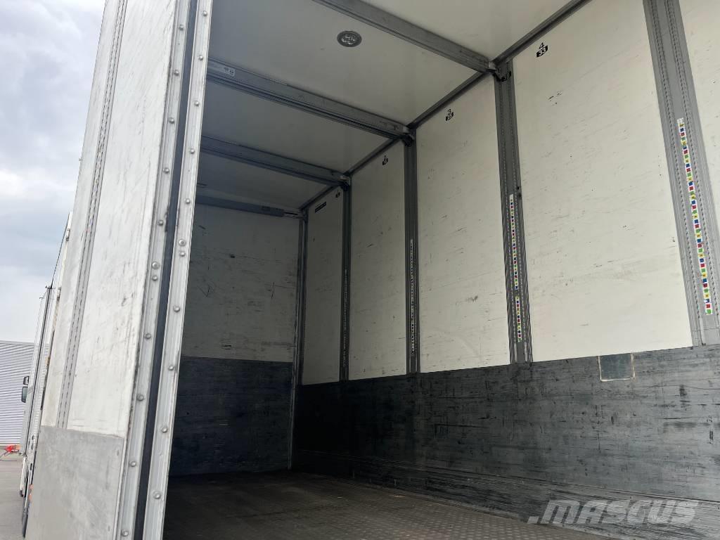 Ekeri X Remorci utilitare