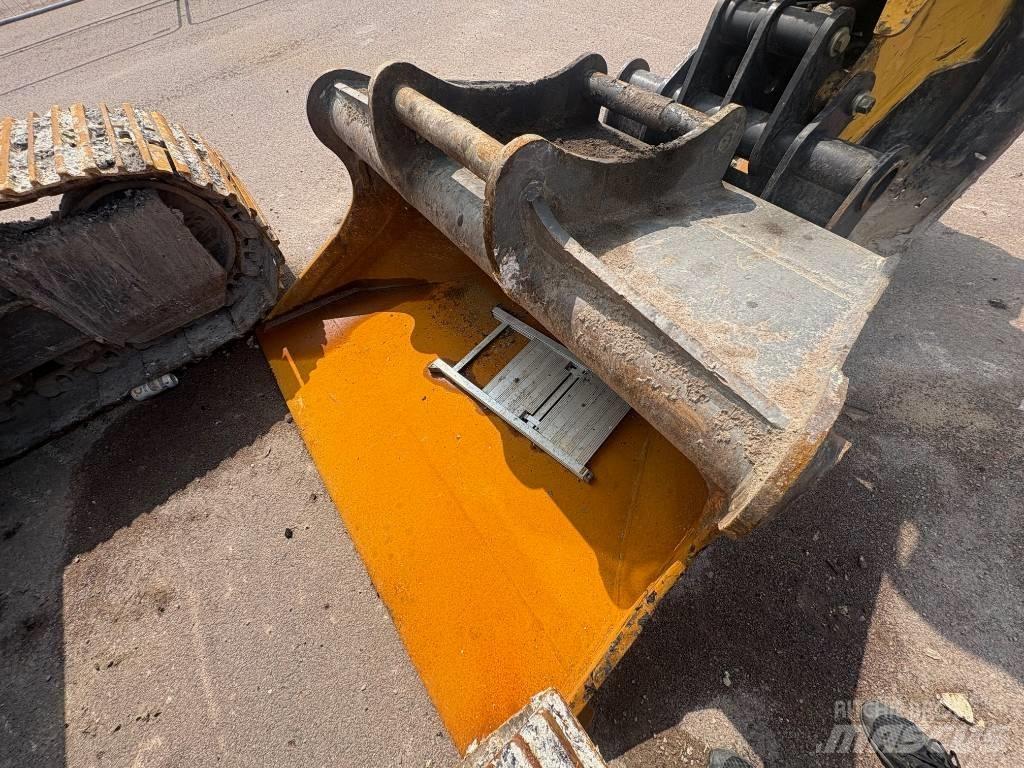 Volvo ECR 235 EL Excavatoare pe șenile
