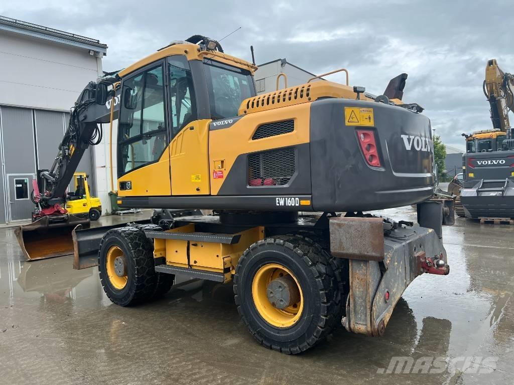 Volvo EW160D Excavatoare cu roti