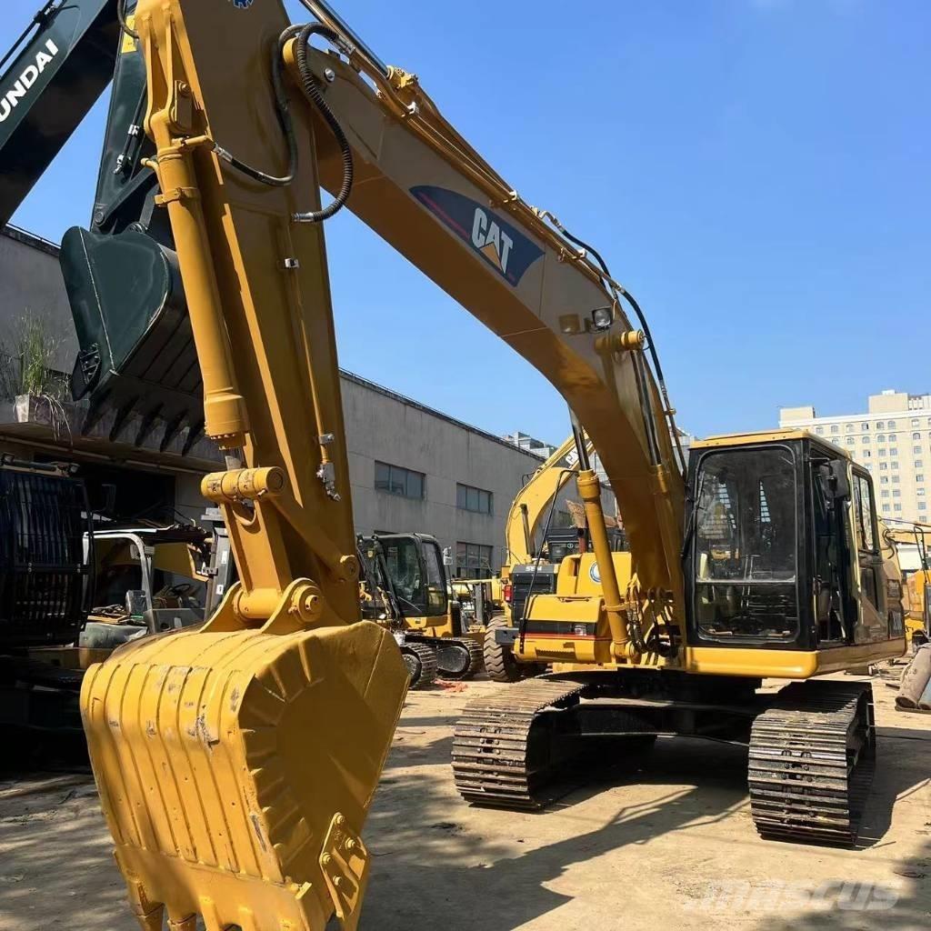 CAT 320 B Excavatoare pe șenile
