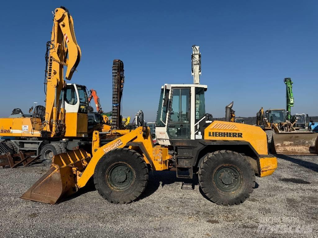 Liebherr L 522 Incarcator pe pneuri