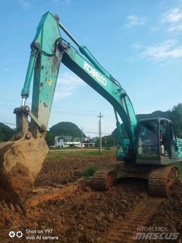 Kobelco SK200-10 Excavatoare pe șenile
