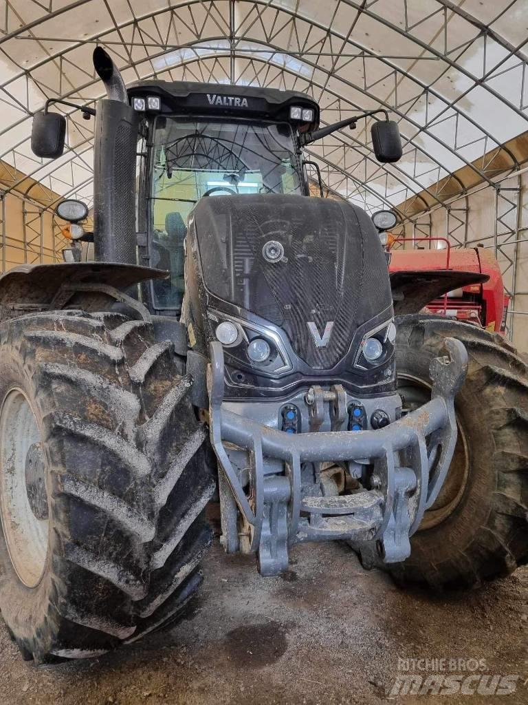Valtra S 374 Tractoare