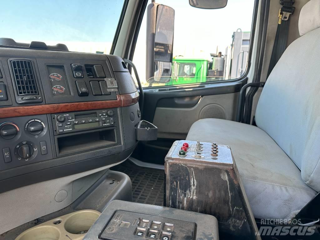 Volvo VHD Camion de deseuri