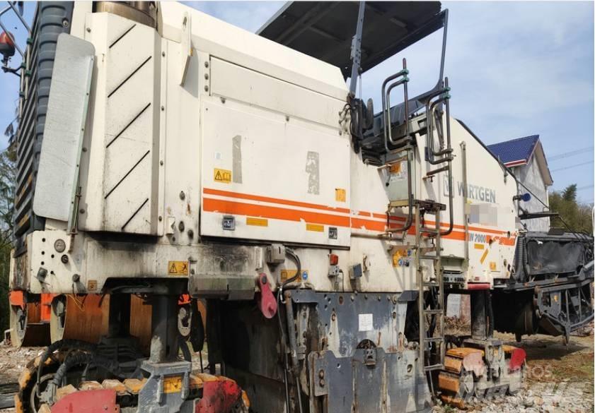 Wirtgen W2000 Utilaje asfalt cu freze reci