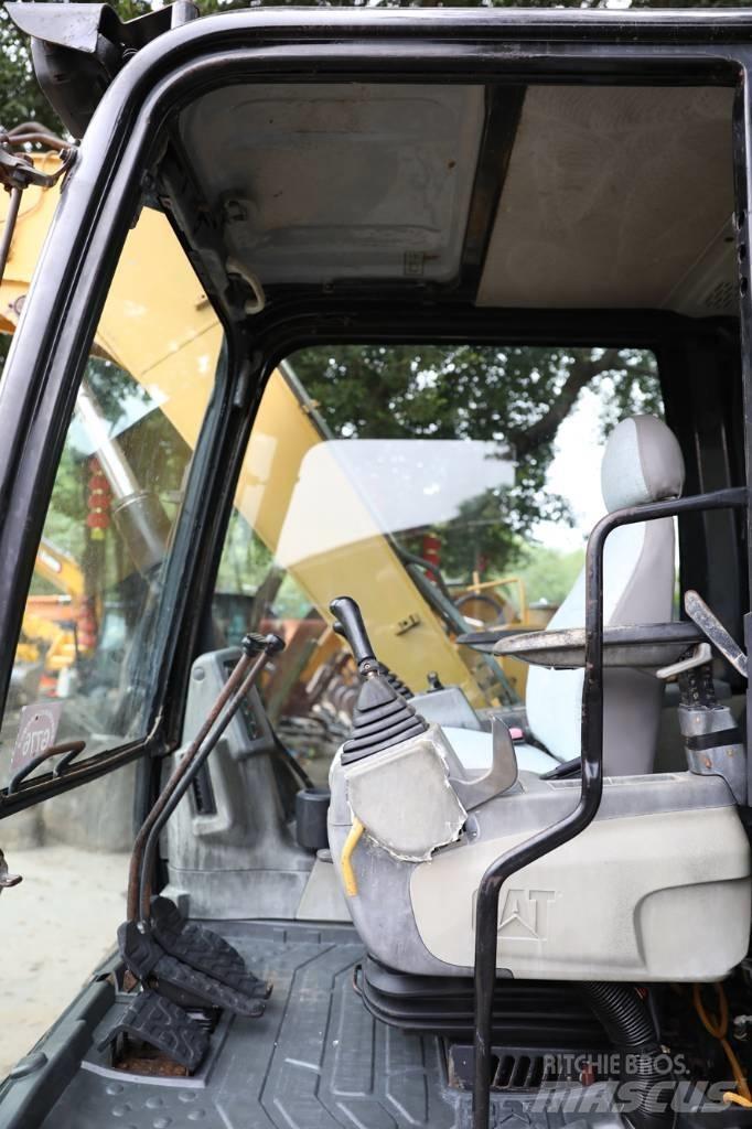 CAT 307 D Excavatoare pe șenile
