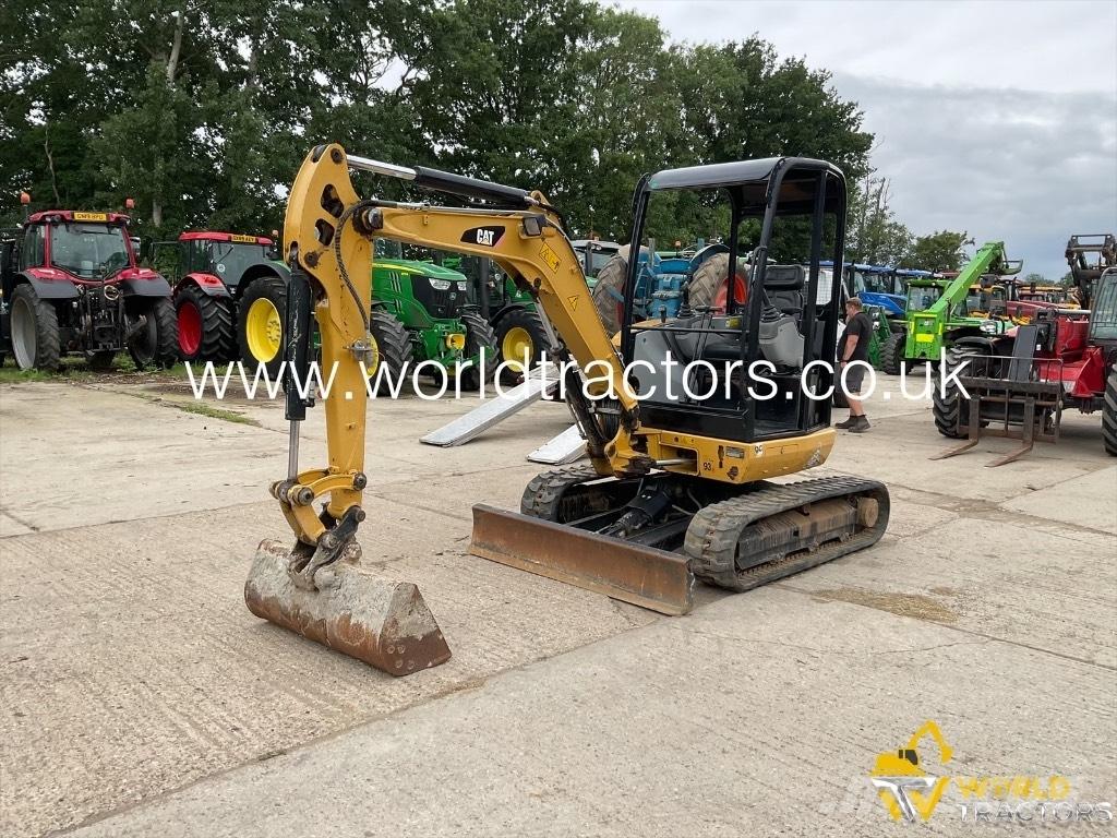 CAT 302.7 D CR Mini excavatoare < 7t