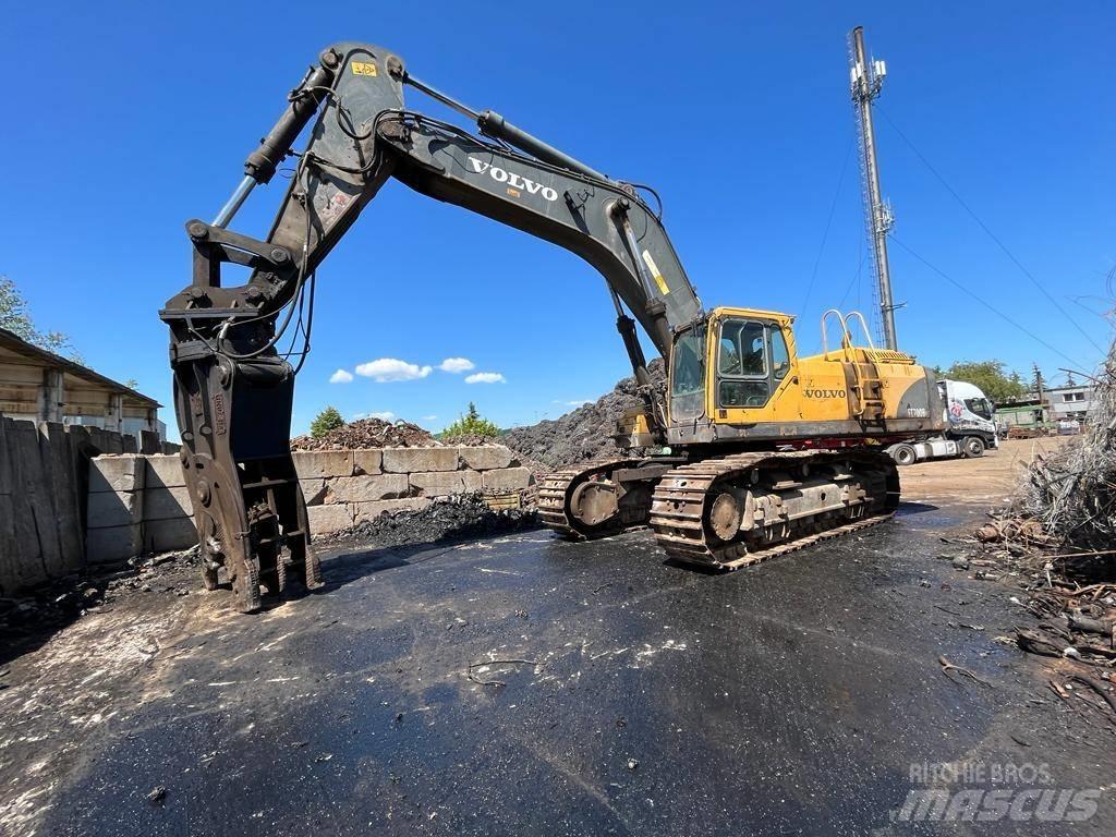 Volvo EC 700 B LC Excavatoare pe șenile
