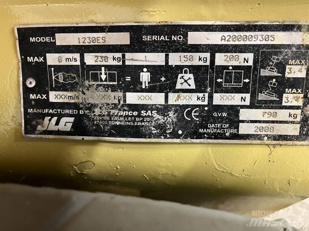 JLG 1230 ES Platforme foarfeca