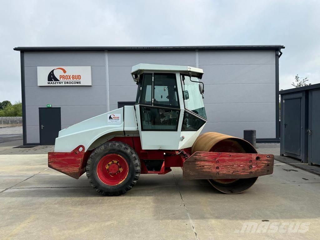 Dynapac CA 152 D Compactoare monocilindrice