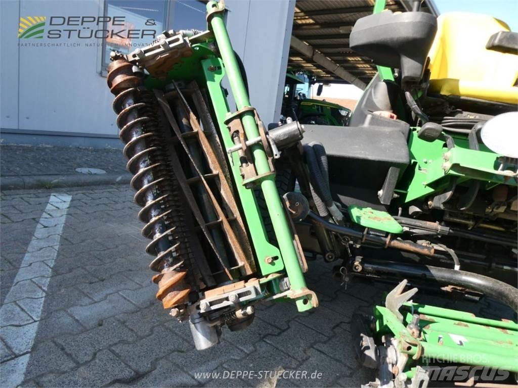 John Deere 8700 Cositoare de iarba