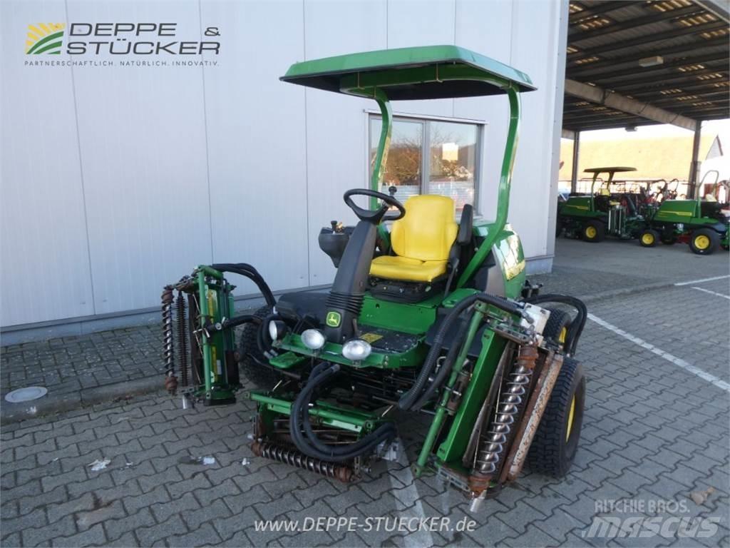 John Deere 8700 Cositoare de iarba