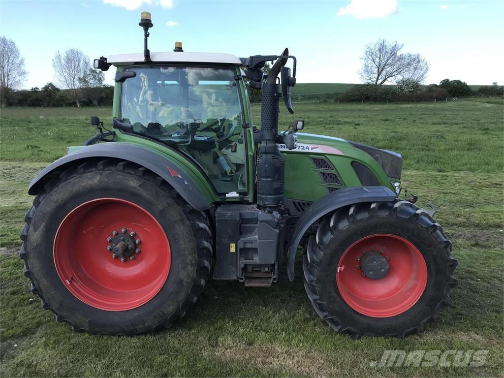 Fendt 724 Vario Tractoare