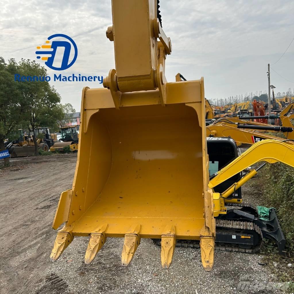 CAT 320D2 Excavatoare pe șenile

