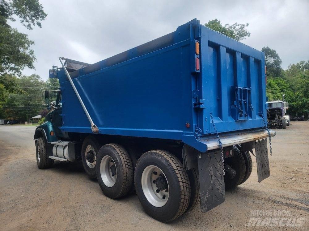 Ford LTL9000 Autobasculanta