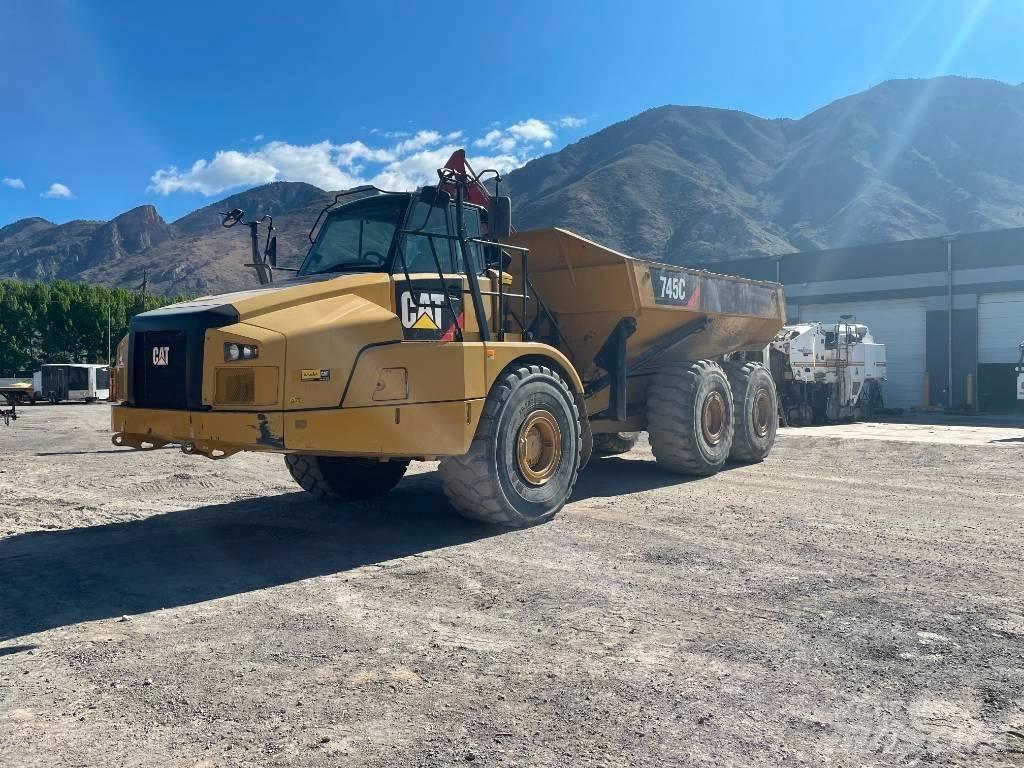 CAT 745 C Transportoare articulate