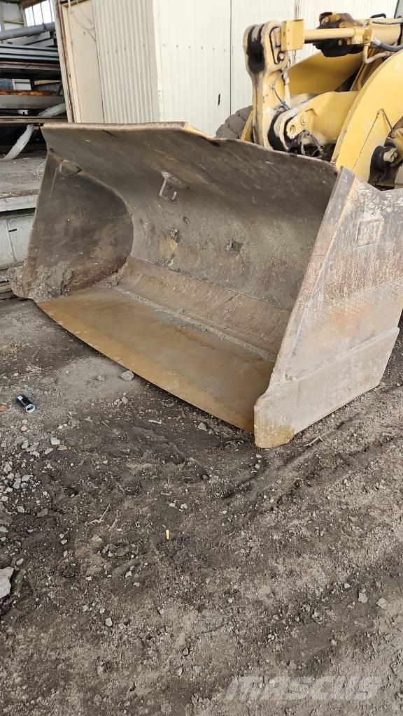 CAT 962 G Incarcator pe pneuri