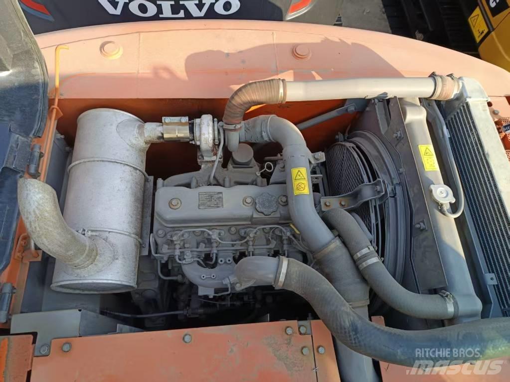 Hitachi ZX160 Excavatoare pe șenile
