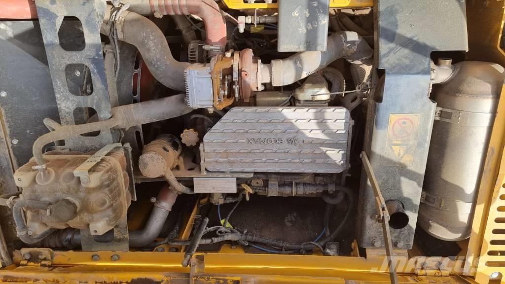 JCB 220 XL Excavatoare pe șenile
