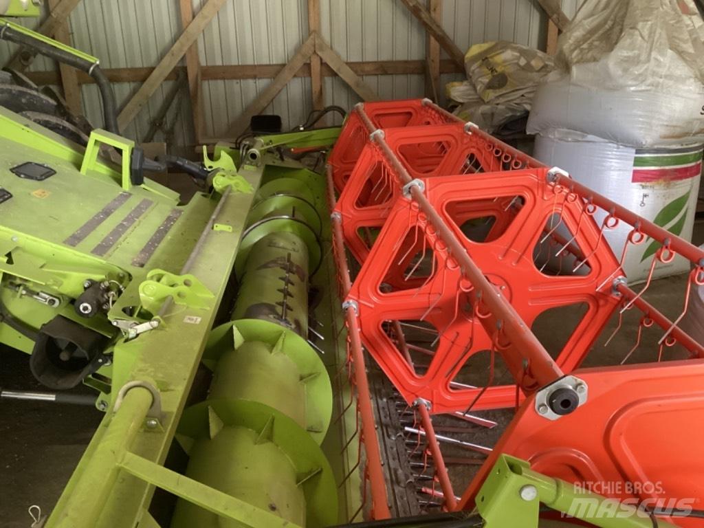 CLAAS Avero 160 Combine de secerat