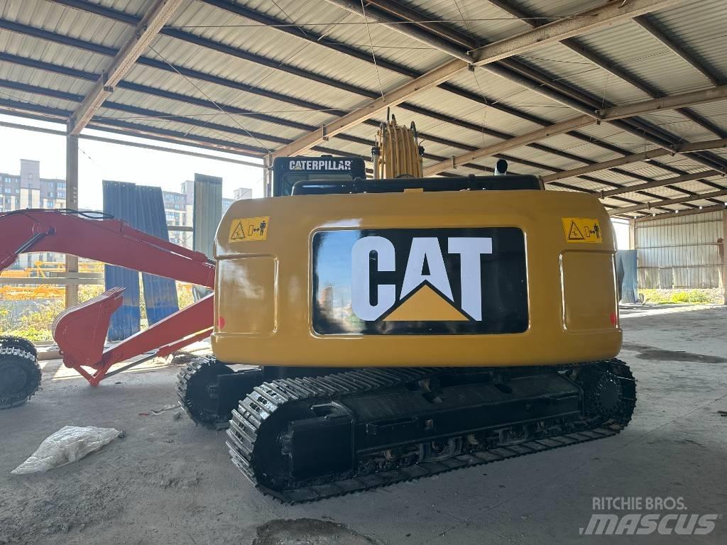 CAT 320 D Excavatoare pe șenile

