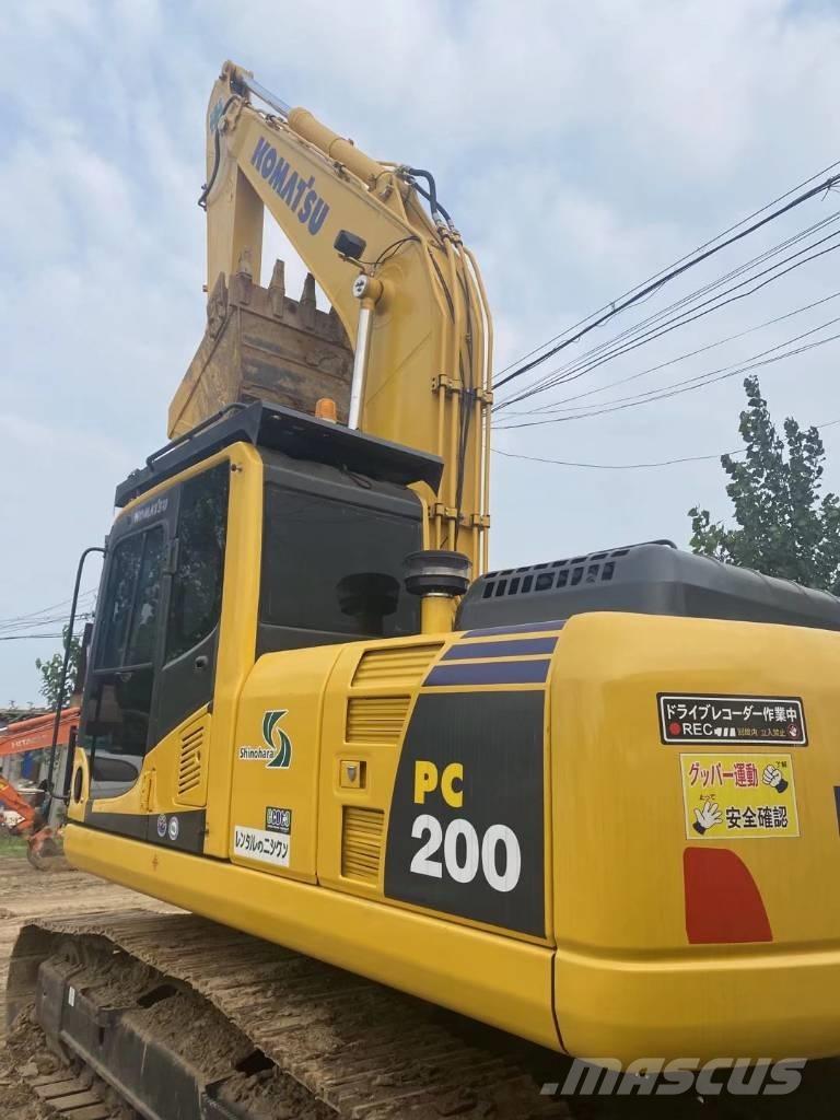 Komatsu pc200-8 Excavatoare pe șenile
