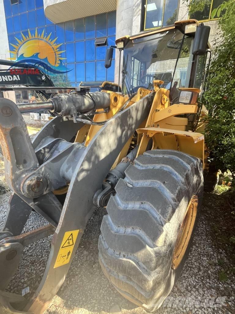 Volvo L 120 Incarcator pe pneuri