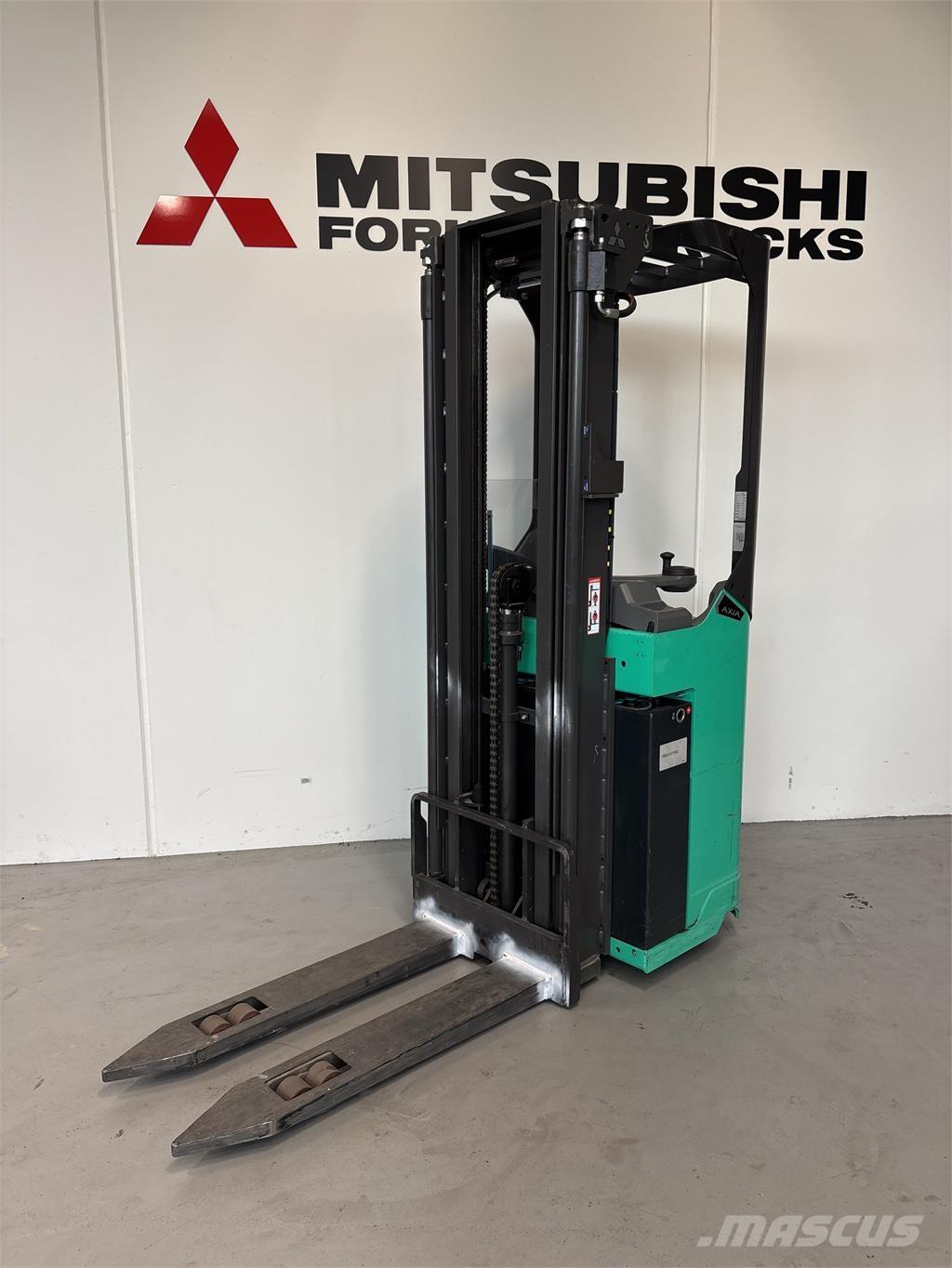 Mitsubishi SBR16N2 Transpaleti autopropulsanti