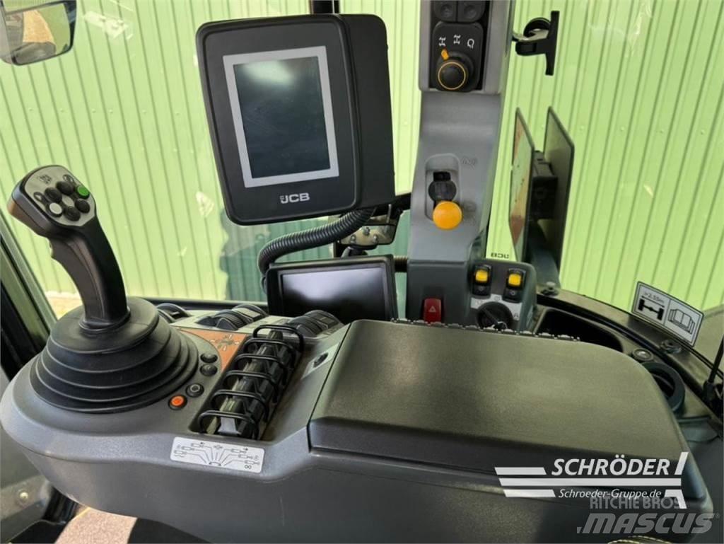 JCB FASTRAC 4220 Tractoare