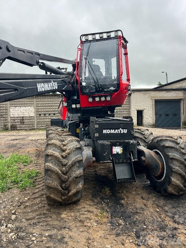 Komatsu 901 XC Combine forestiere