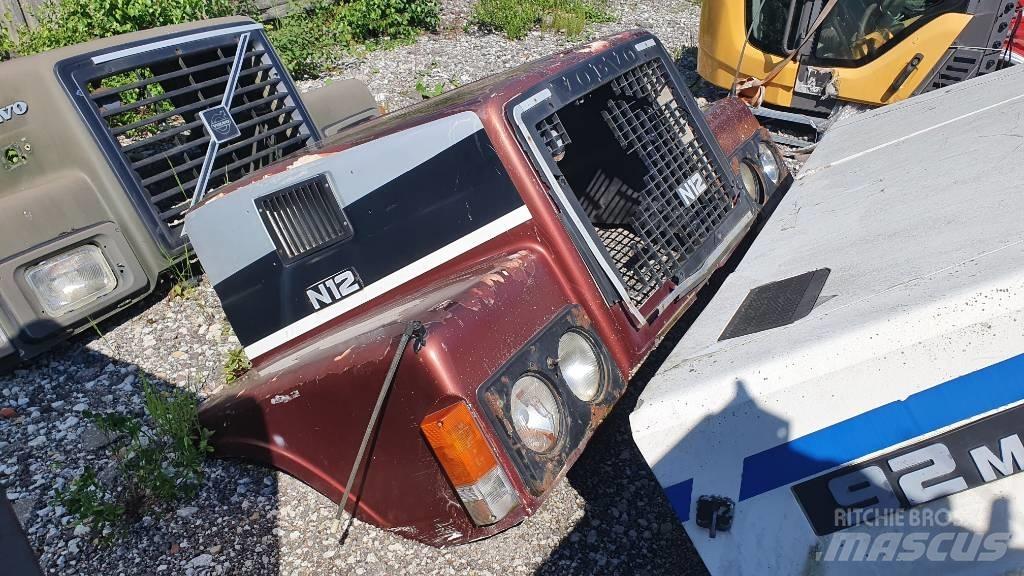 Volvo N7 - N12 HOOD Cabine si interior
