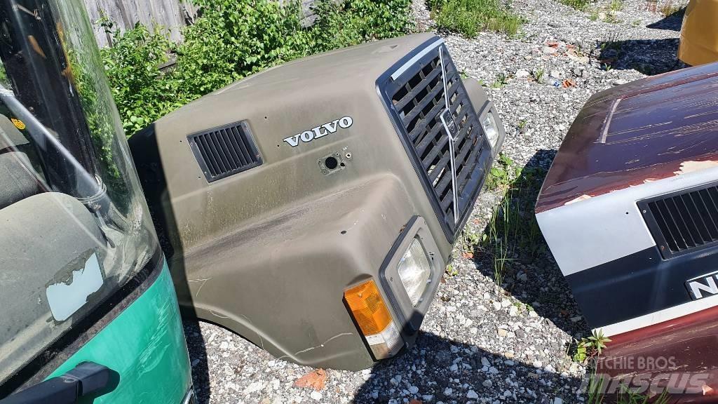 Volvo N7 - N12 HOOD Cabine si interior