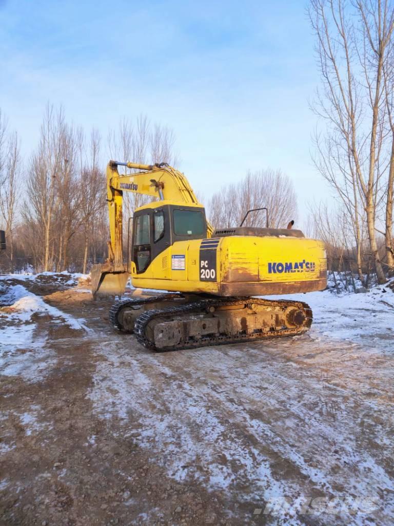 Komatsu pc200-7 Excavatoare pe șenile
