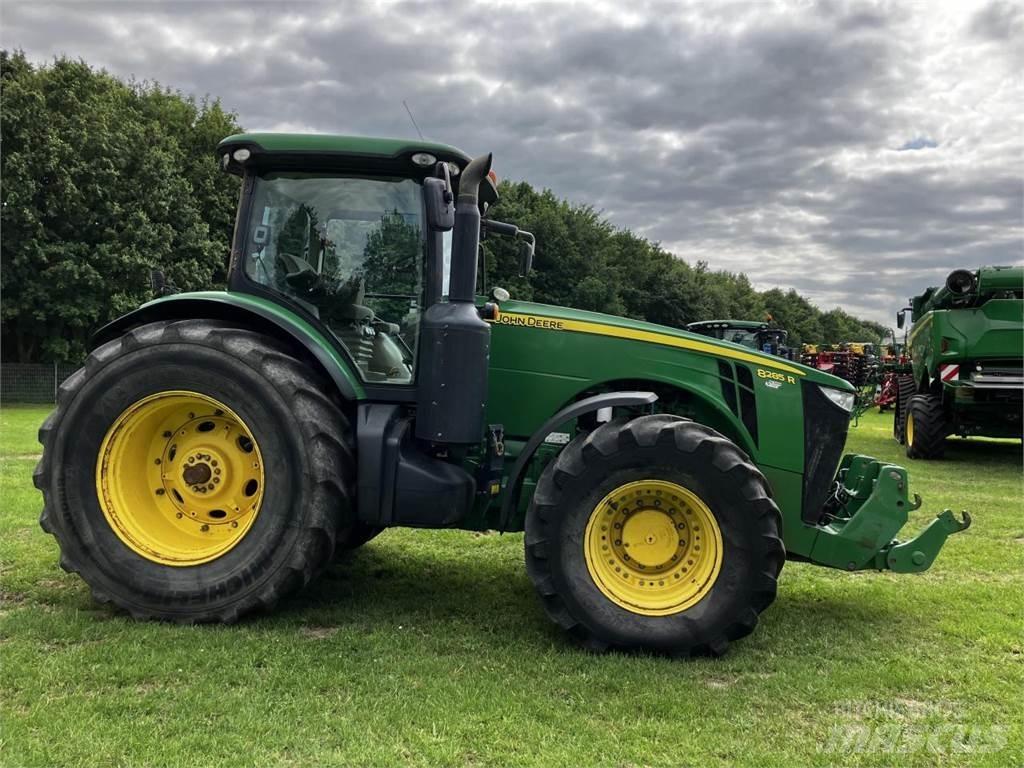 John Deere 8285R Tractoare