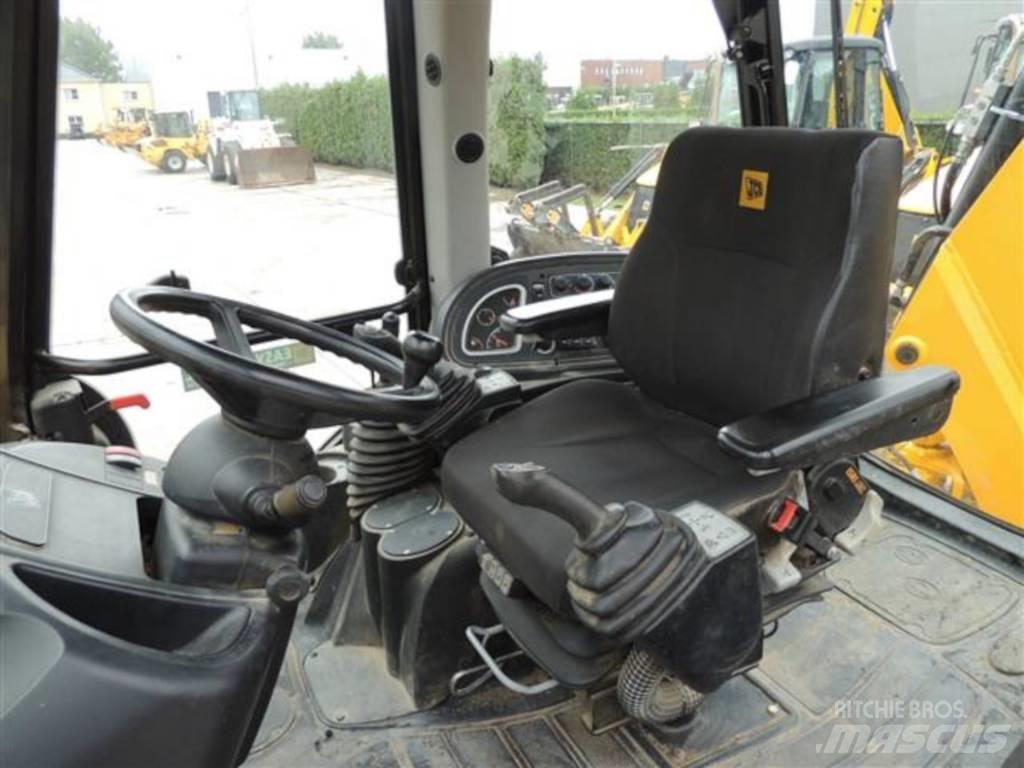 JCB 3 CX Contractor Buldoexcavatoare