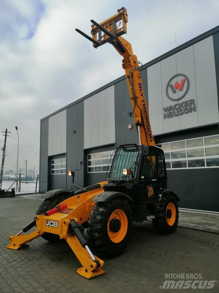 JCB 535-125 Încărcătoare pe roți telescopice