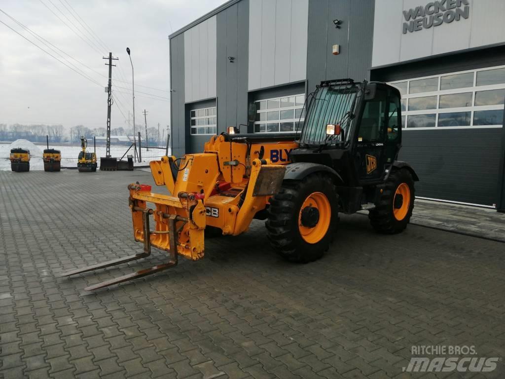 JCB 535-125 Încărcătoare pe roți telescopice