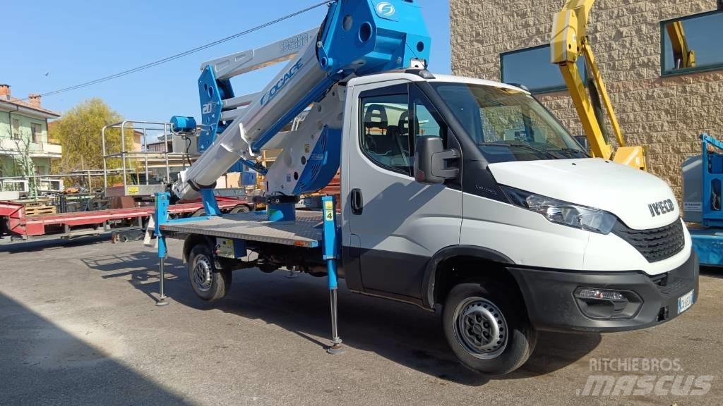 Socage 20D Platforme aeriene montate pe camion