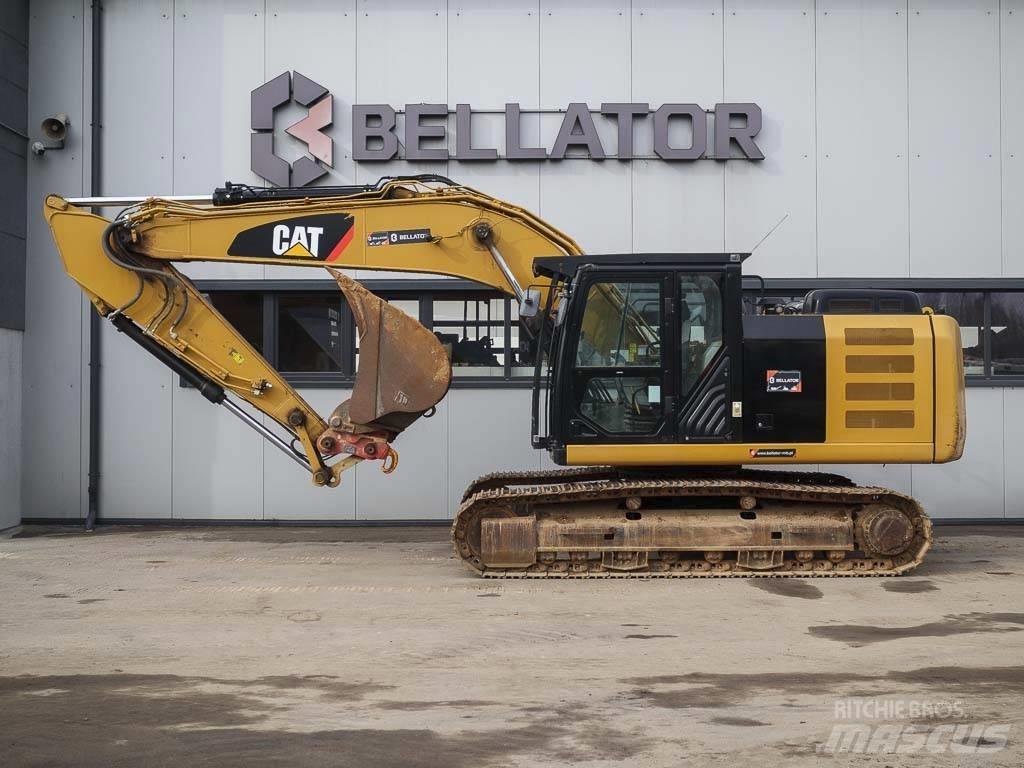 CAT 320F Excavatoare pe șenile
