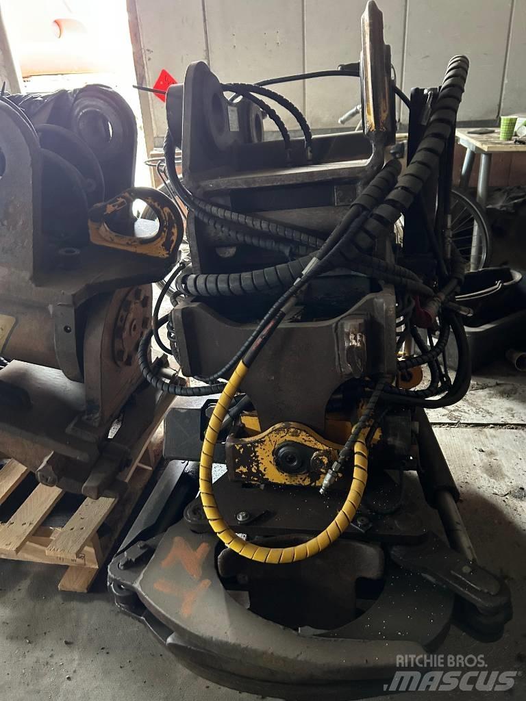 Engcon EC 214 Rotatoare