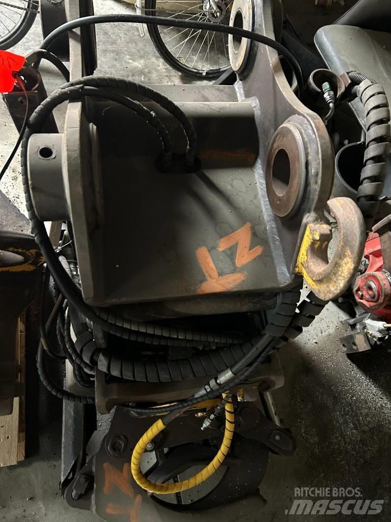 Engcon EC 214 Rotatoare