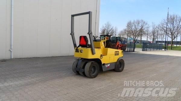 Sakai TS 160 Cilindri compactori cu roti