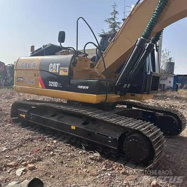 CAT 320 D2L Excavatoare pe șenile
